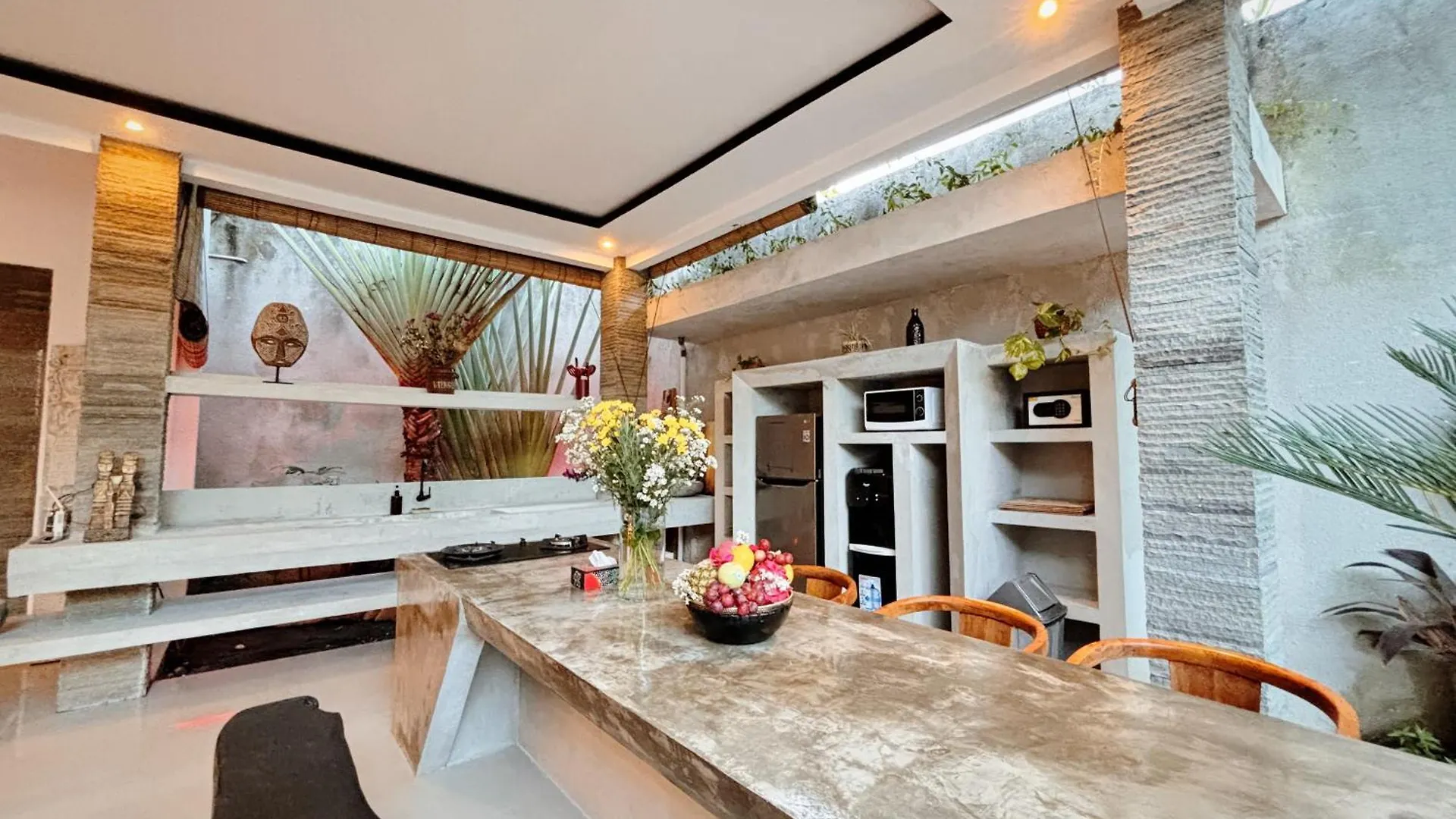 Modern 2 Bedroom Villa Seminyak Center. 0*,