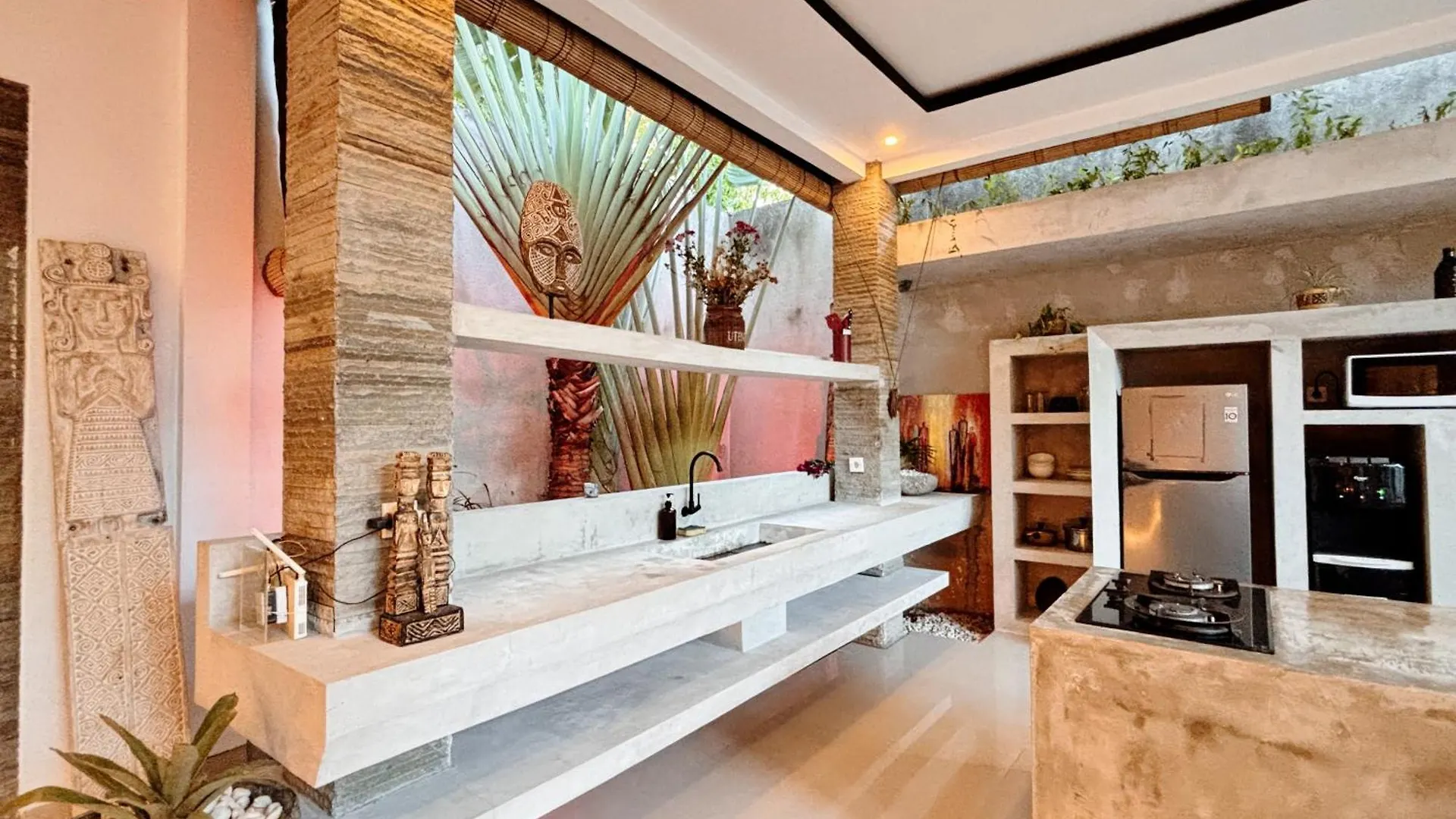 Modern 2 Bedroom Villa Seminyak Center.