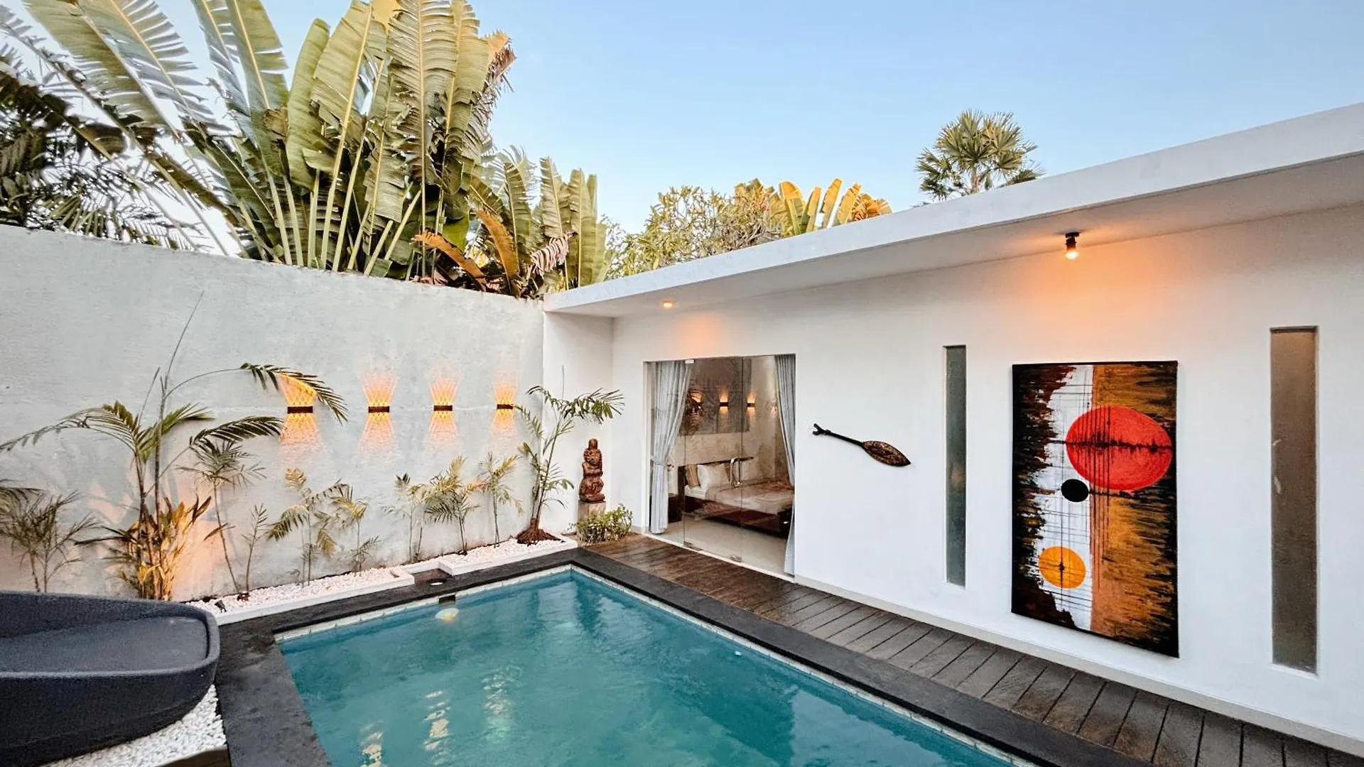 Modern 2 Bedroom Villa Seminyak Center.