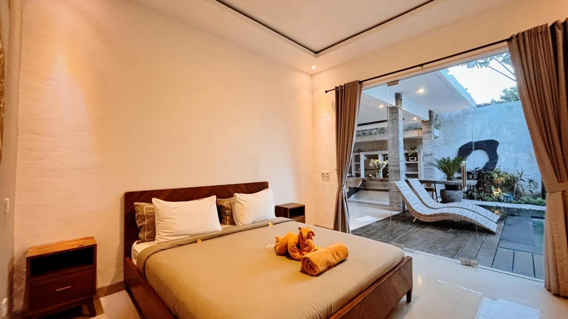 Modern 2 Bedroom Villa Seminyak Center. Indonesia